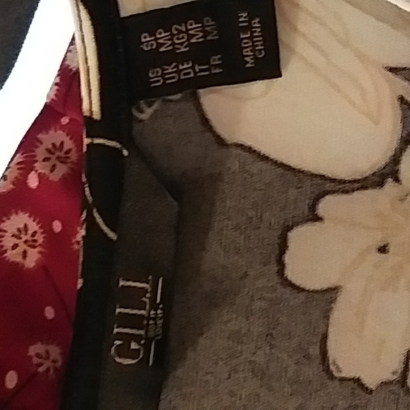 GILI LONG DRESS - Picture 9 of 11